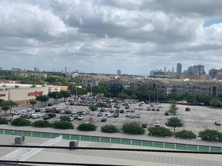 Charming Suite With Gym Near Nrg Medical Center هيوستن المظهر الخارجي الصورة